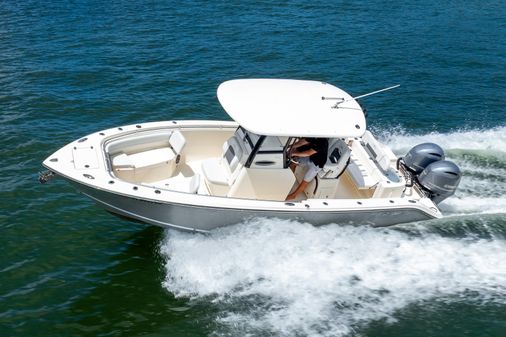 Cobia 262 Center Console image