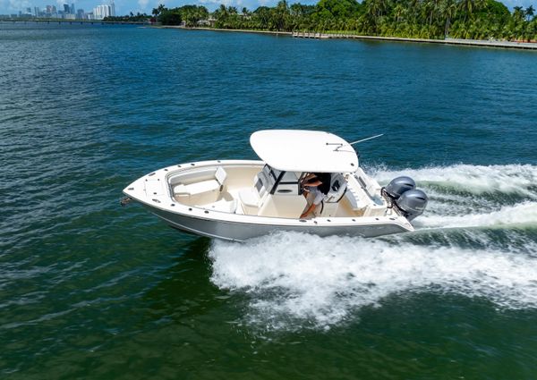 Cobia 262 Center Console image