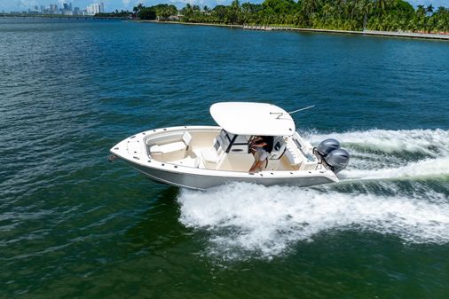 Cobia 262 Center Console image