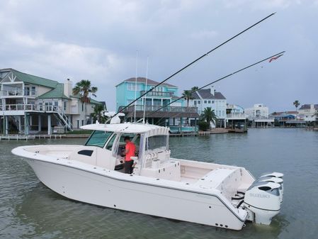 Grady-White 366 Canyon w/ 2020 Suzuki Engines image