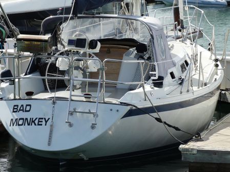 Ericson 32-200 image