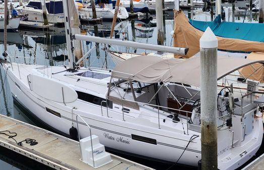 Catalina 425 image