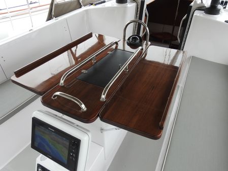 Catalina 425 image