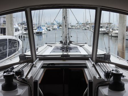 Catalina 425 image