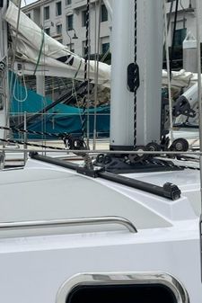 Catalina 425 image