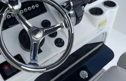 Sea-pro 259-CENTER-CONSOLE image