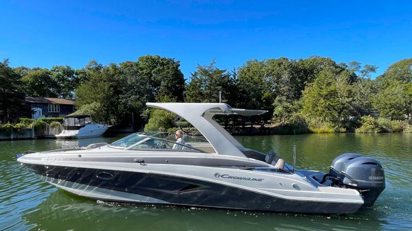 Crownline E29XS
