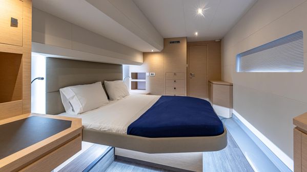 Fountaine Pajot MY 44 image