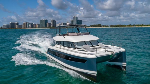 Fountaine Pajot MY 44 image