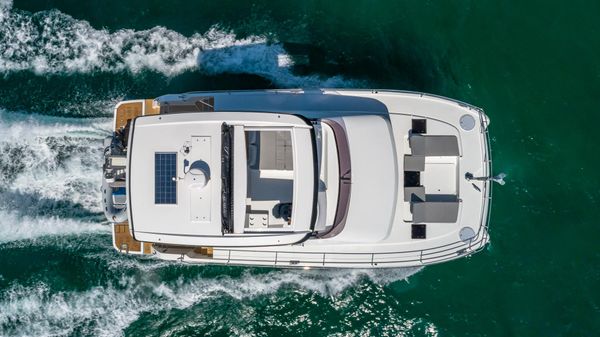 Fountaine Pajot MY 44 image