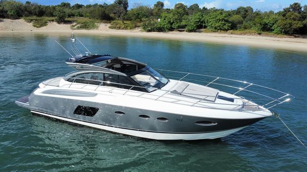 Princess V48 Open