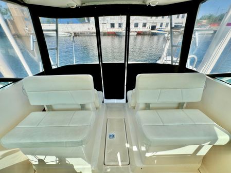 Tiara Yachts 29 Open image