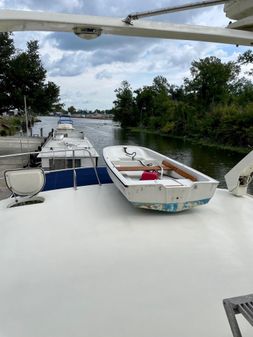 Angel Med Yacht Cockpit Pilothouse image