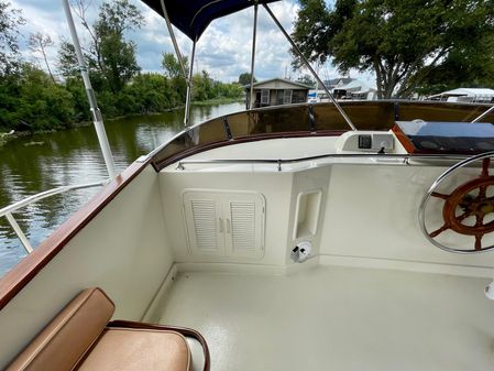Angel Med Yacht Cockpit Pilothouse image