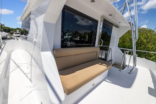 Northstar Enclosed Flybridge image