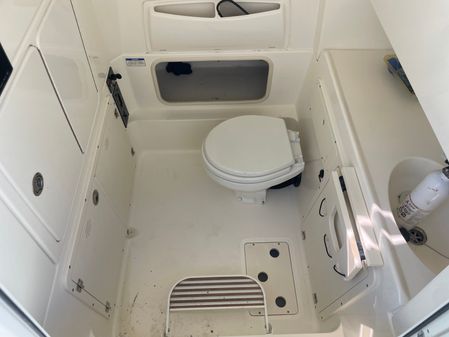 Boston Whaler 320 Outrage image