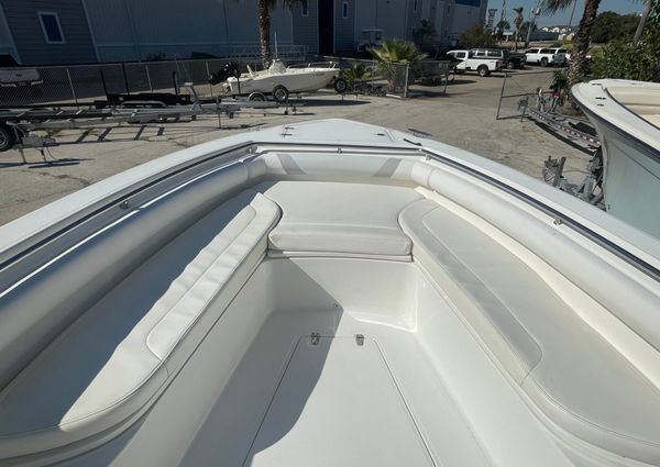 Boston Whaler 320 Outrage image