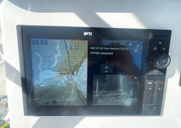 Boston Whaler 320 Outrage image