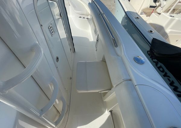 Boston Whaler 320 Outrage image