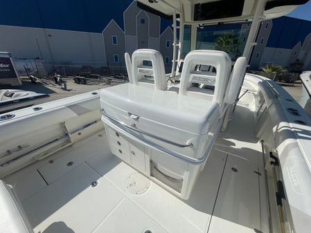 Boston Whaler 320 Outrage image