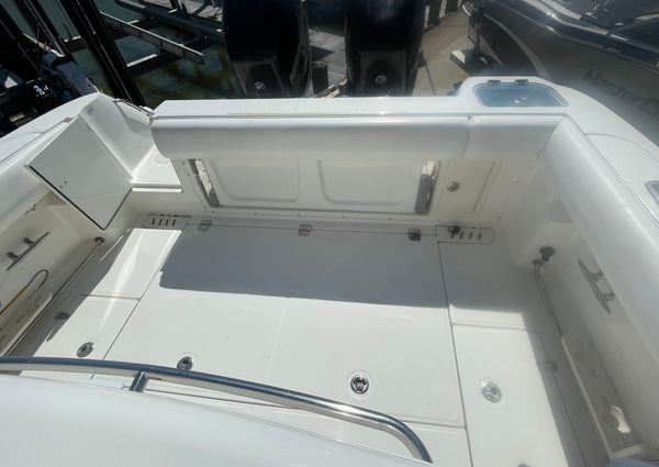 Boston Whaler 320 Outrage image