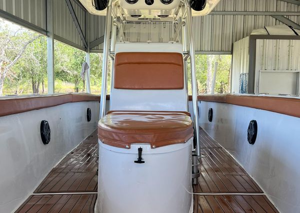 Custom 38 Coyote image