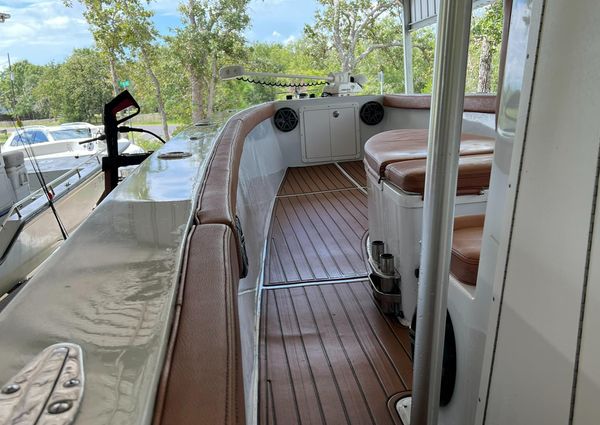 Custom 38 Coyote image