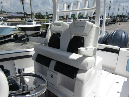 Tidewater 282 CC Adventure Bluewater image