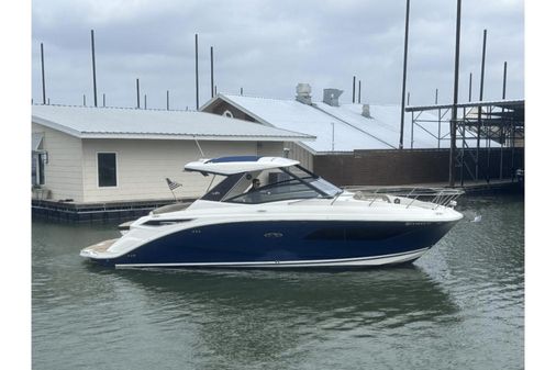 Sea Ray 320 Sundancer image