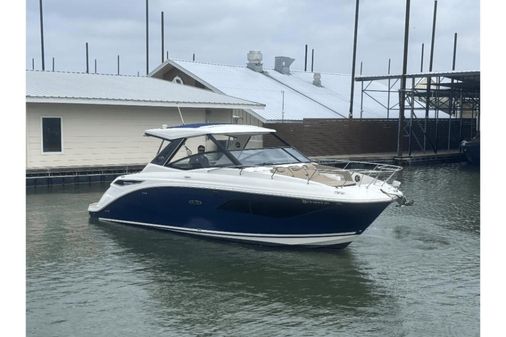 Sea Ray 320 Sundancer image