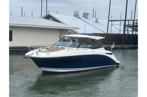 Sea Ray 320 Sundancer image