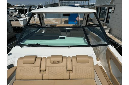 Sea Ray 320 Sundancer image