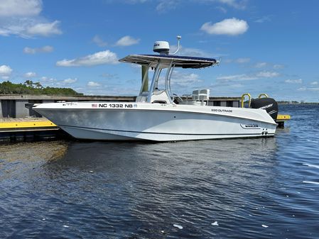 Boston-whaler 220-OUTRAGE image