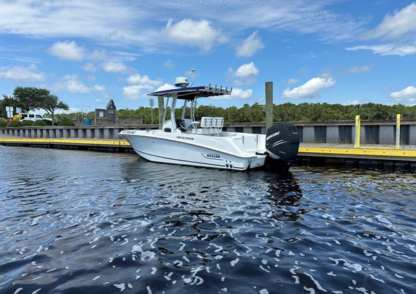 Boston-whaler 220-OUTRAGE image