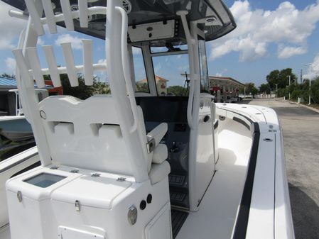 Tidewater 282 CC Adventure Bluewater image