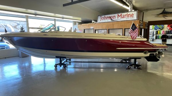 Chris-Craft Launch 27