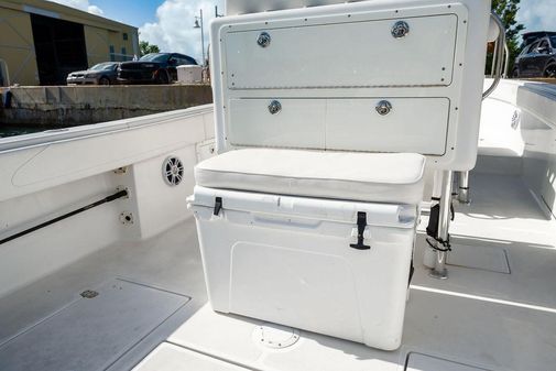 Bluewater Sportfishing 2850 image