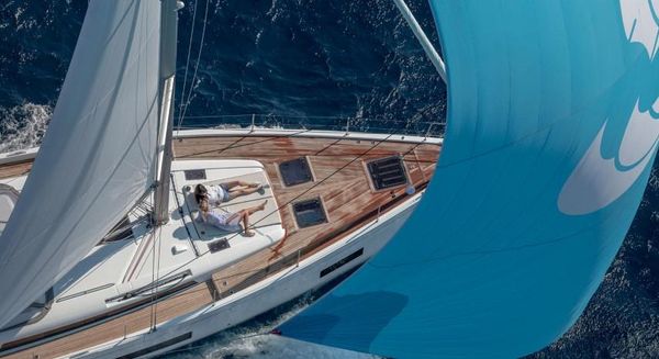 Beneteau Oceanis Yacht 54 image