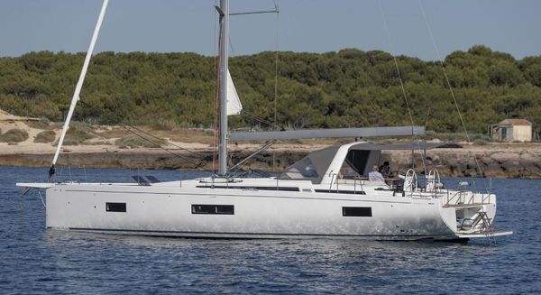 Beneteau Oceanis Yacht 54 image