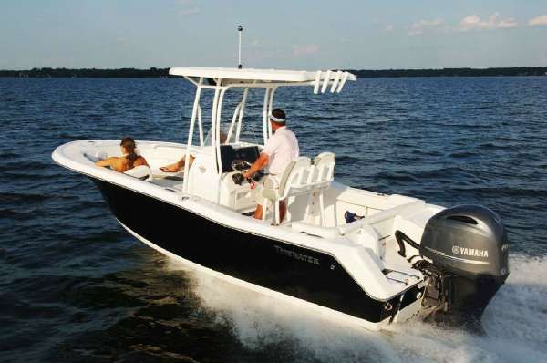 Tidewater 220 CC - main image