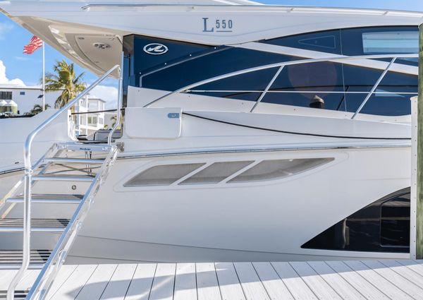 Sea Ray L550 image