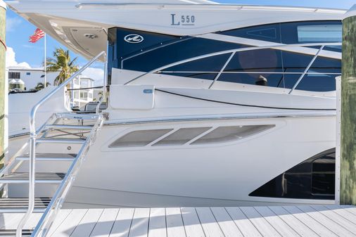 Sea Ray L550 image