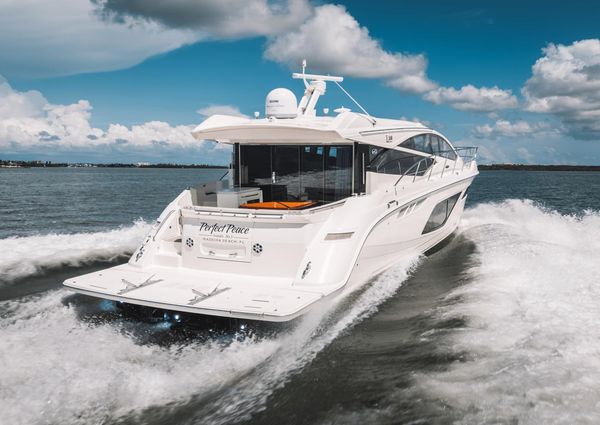 Sea Ray L550 image