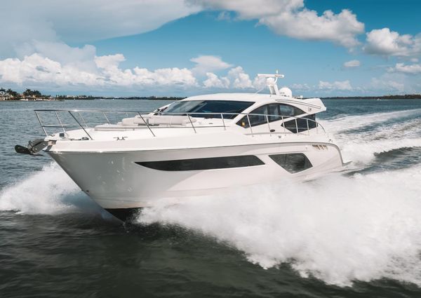 Sea Ray L550 image