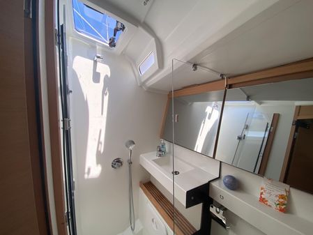 Jeanneau Sun Odyssey 440 image