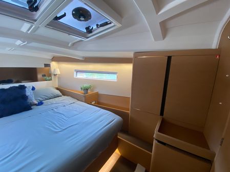 Jeanneau Sun Odyssey 440 image