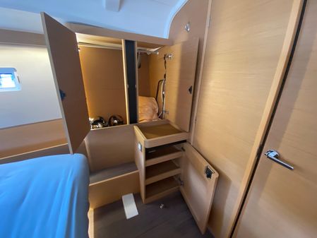 Jeanneau Sun Odyssey 440 image