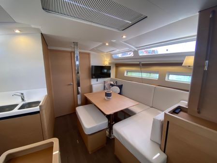 Jeanneau Sun Odyssey 440 image