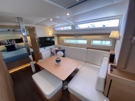 Jeanneau Sun Odyssey 440 image