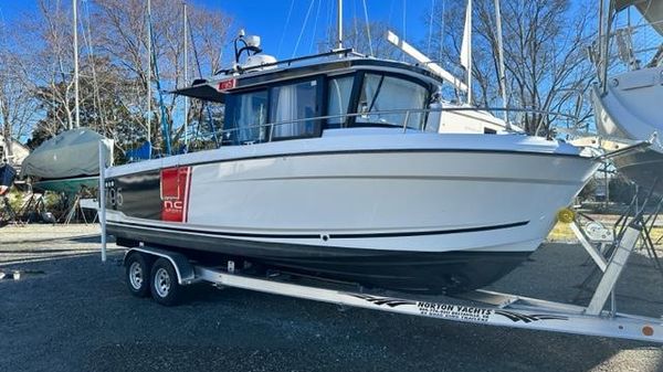 Jeanneau NC 795 Sport 